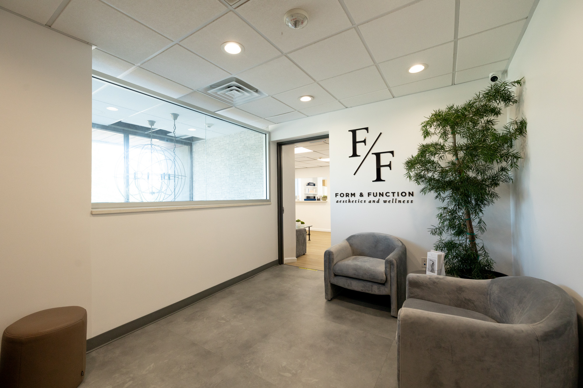 Form & Function front desk
